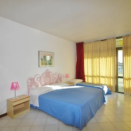 Hotel Leopardi *