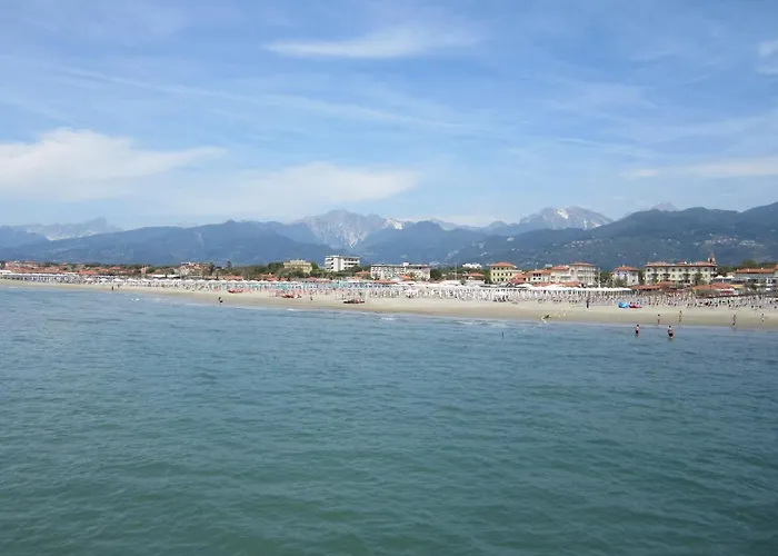 Leopardi Marina di Pietrasanta