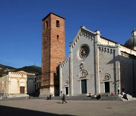 Aparthotel Leopardi